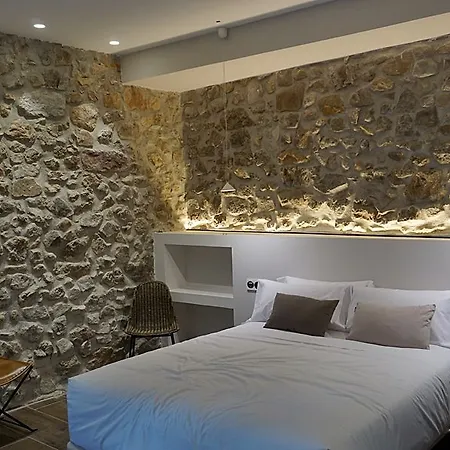 Domus Selecta Sagarlore Hotel